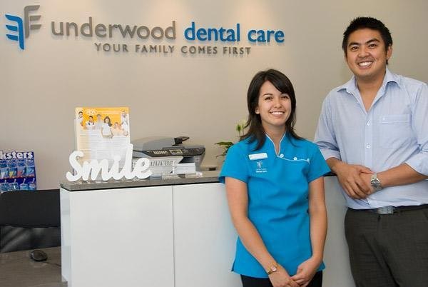 Dentist in Eight Mile Plains