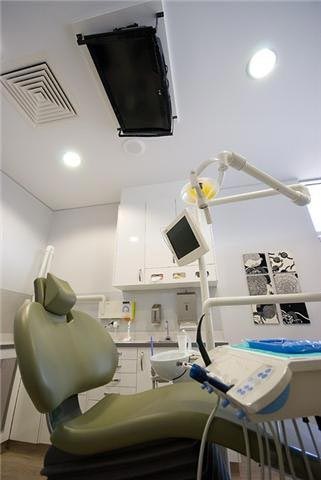 lcd tvs dentist Rochedale South
